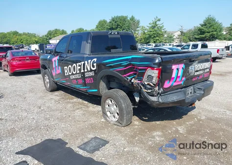 2021 Ram 2500 Laramie 4X4 6'4 Box z USA, uszkodzony, nr VIN 3C6UR5FL2MG558334